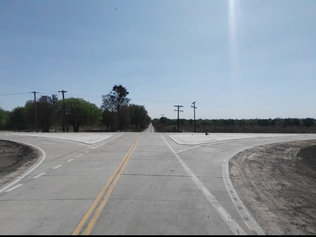 Concrete pavement on National Route 174, access to Victoria, Entre Ríos, by Konstrudesch — photo 2
