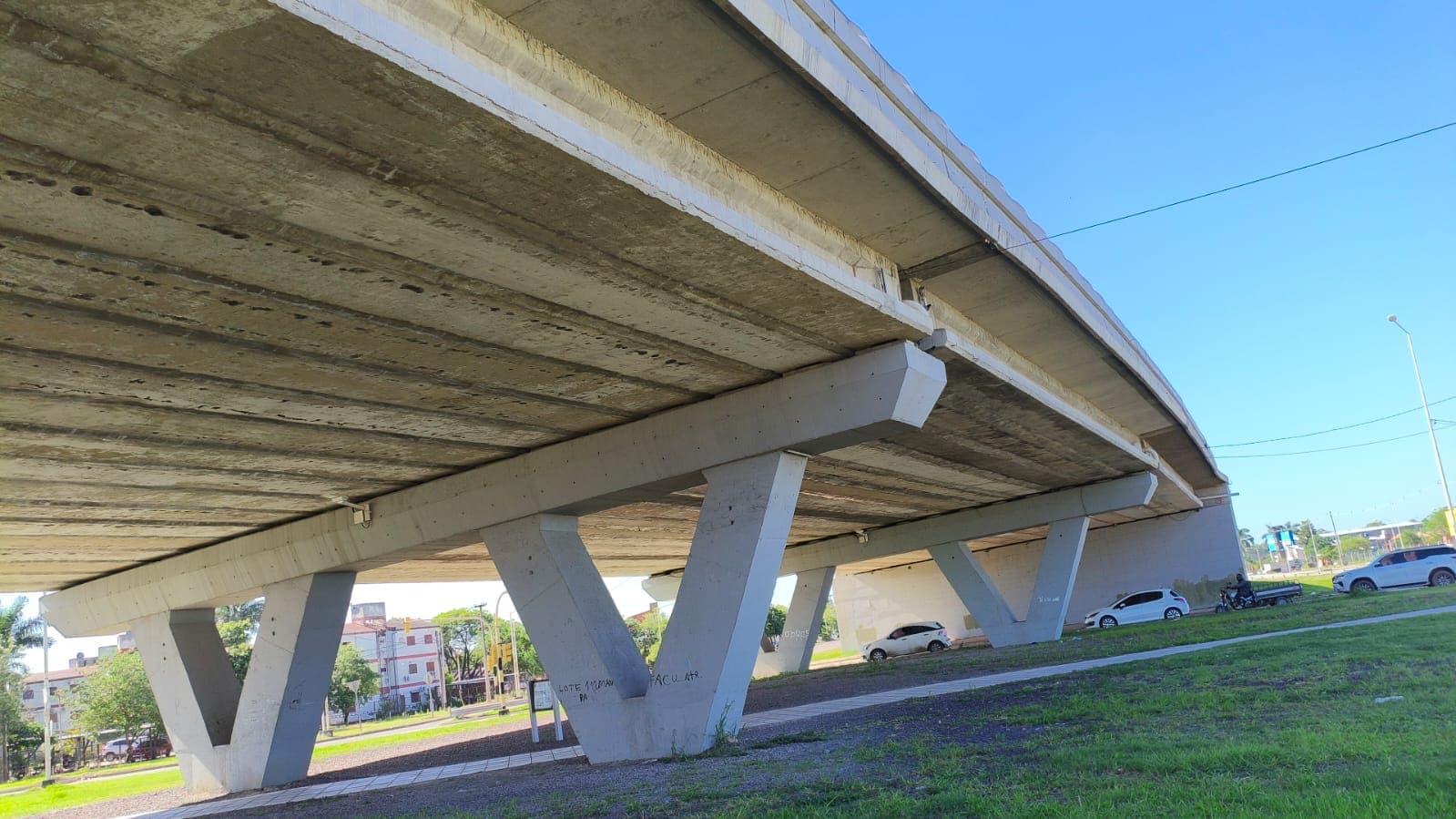 Bridge over the ring road of the city of Formosa built by Konstrudesch