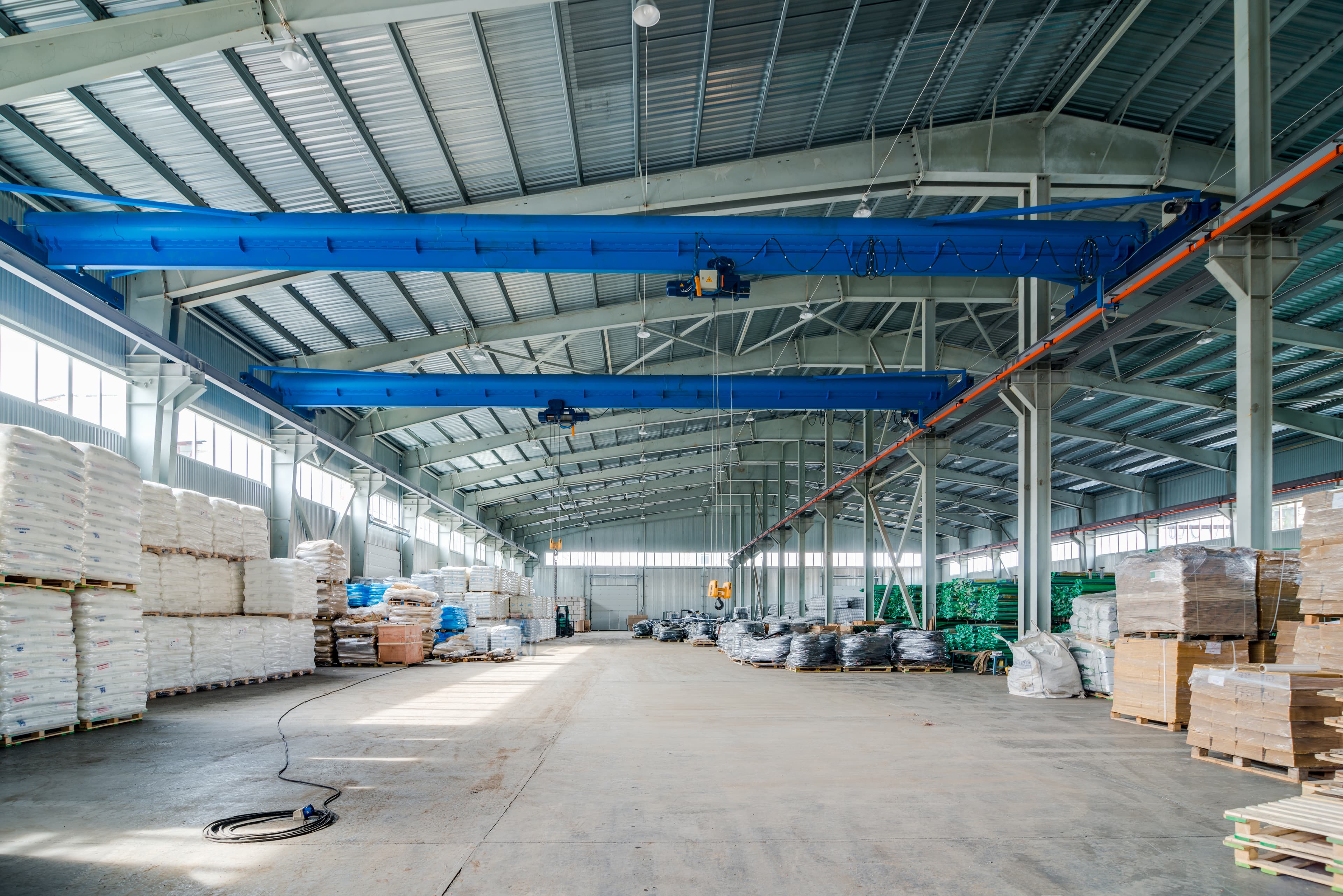 Industrial construction and warehouse assembly by Konstrudesch